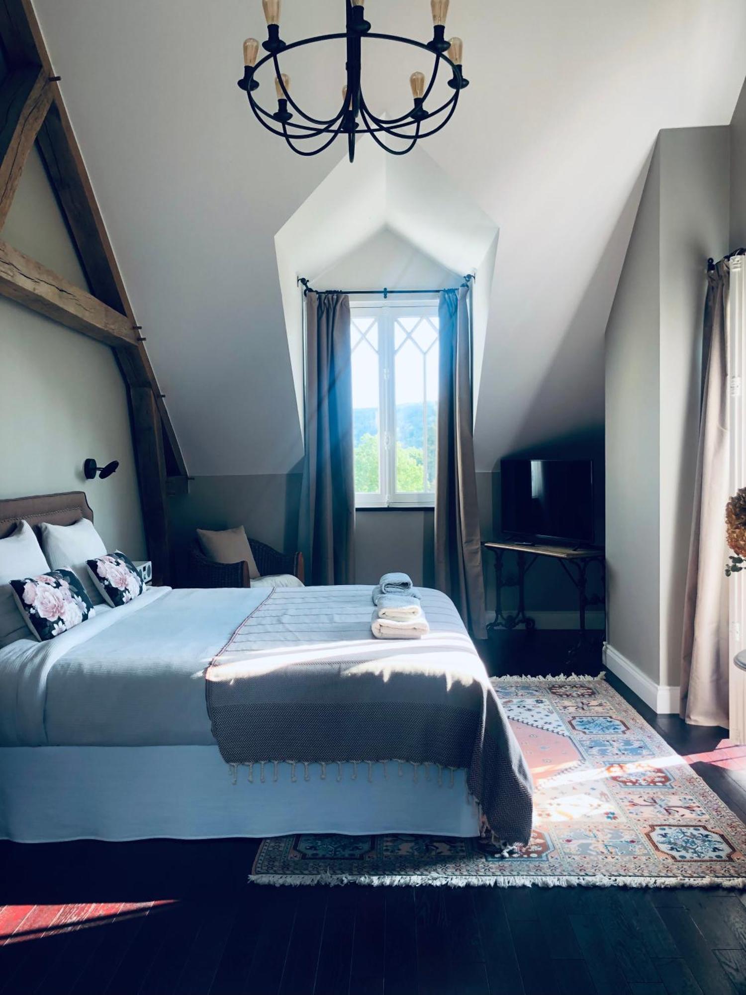 Orpheus Lodge Живерні Екстер'єр фото